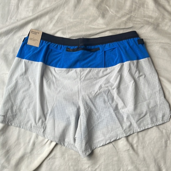 NWT Nike Trail 5” Standard Fit Shorts - Picture 3 of 4
